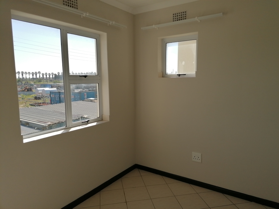 To Let 2 Bedroom Property for Rent in Buh Rein Estate Western Cape